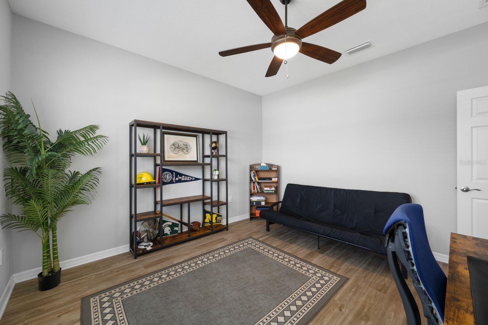 Image 10 of 63 For 16117 67th Court E