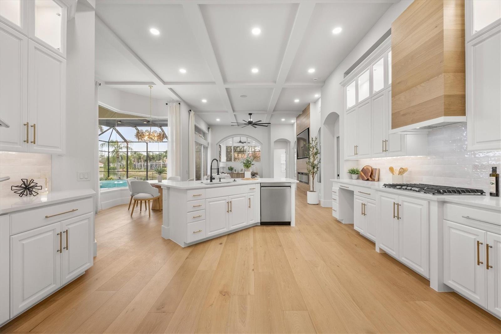 Image 17 of 51 For 6922 Stanhope Place