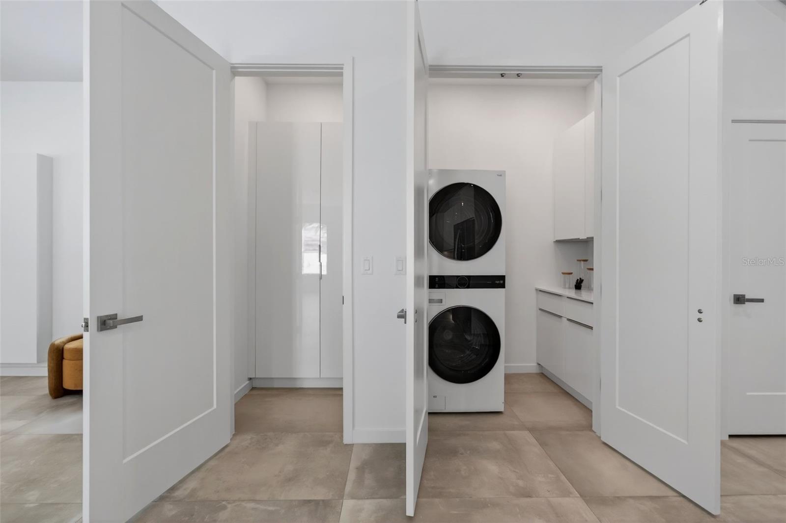 Image 16 of 46 For 1671 Arlington Street