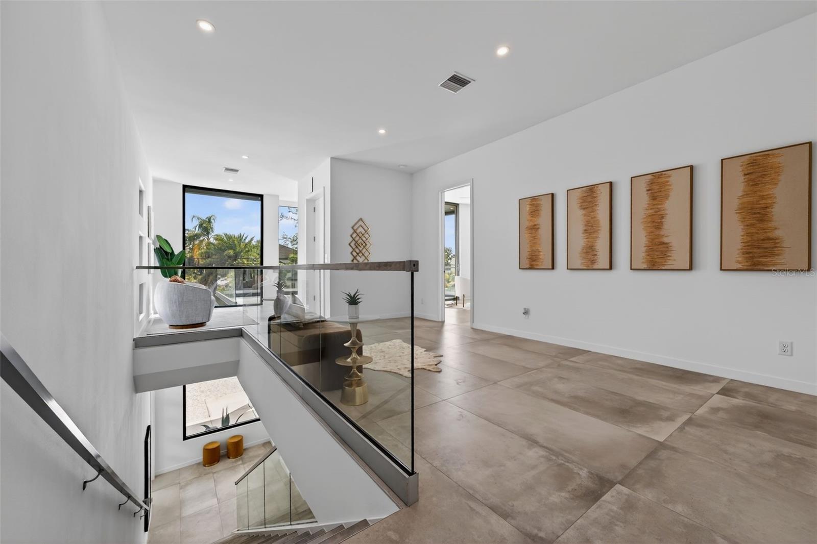 Image 19 of 46 For 1671 Arlington Street