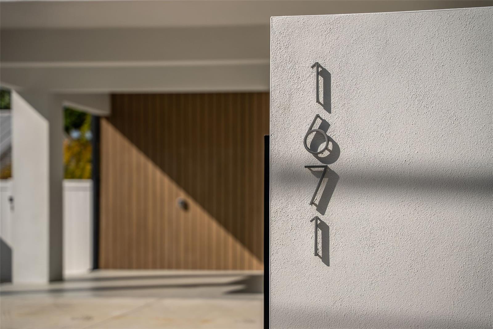 Image 2 of 46 For 1671 Arlington Street