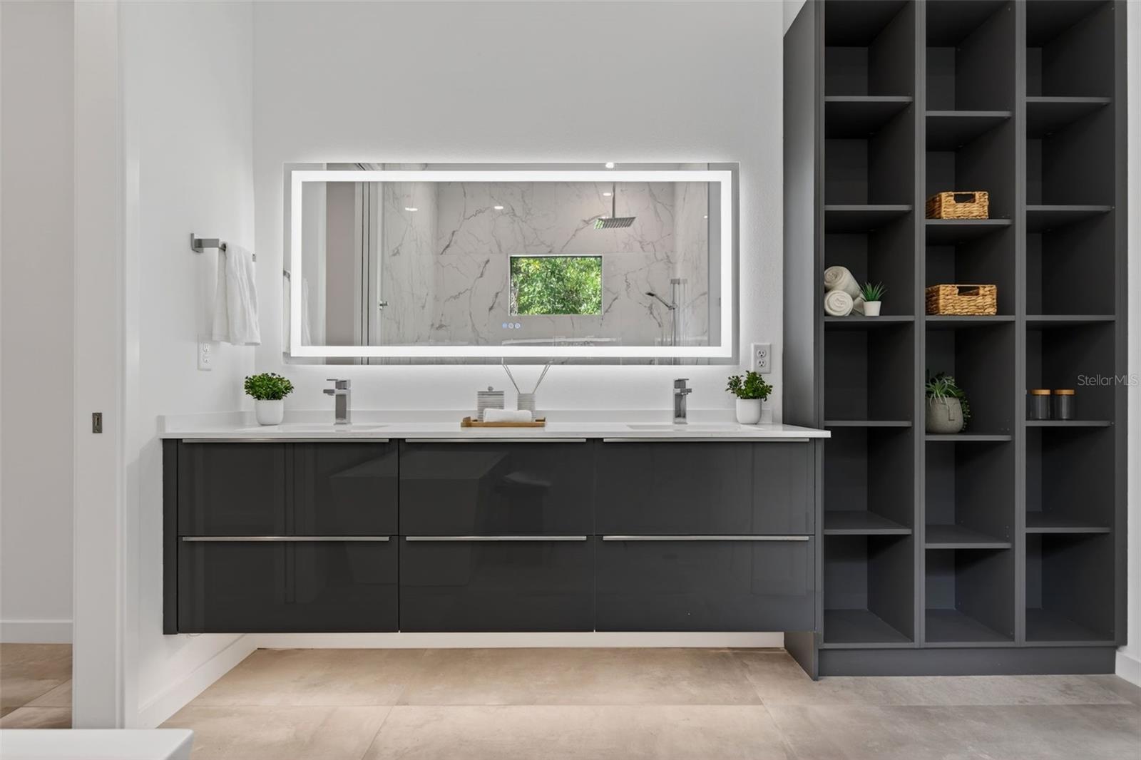 Image 26 of 46 For 1671 Arlington Street