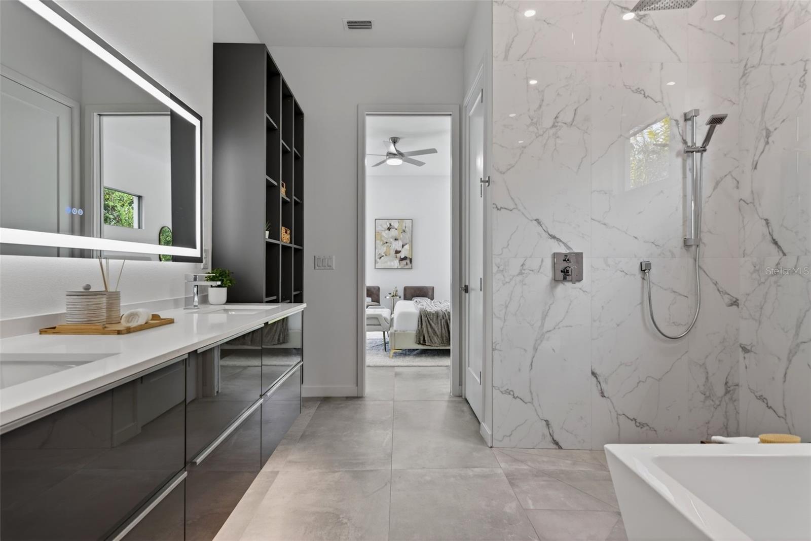 Image 28 of 46 For 1671 Arlington Street