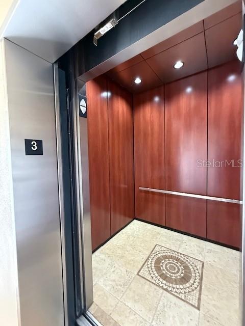 Image 27 of 32 For 7710 Lake Vista Court 303