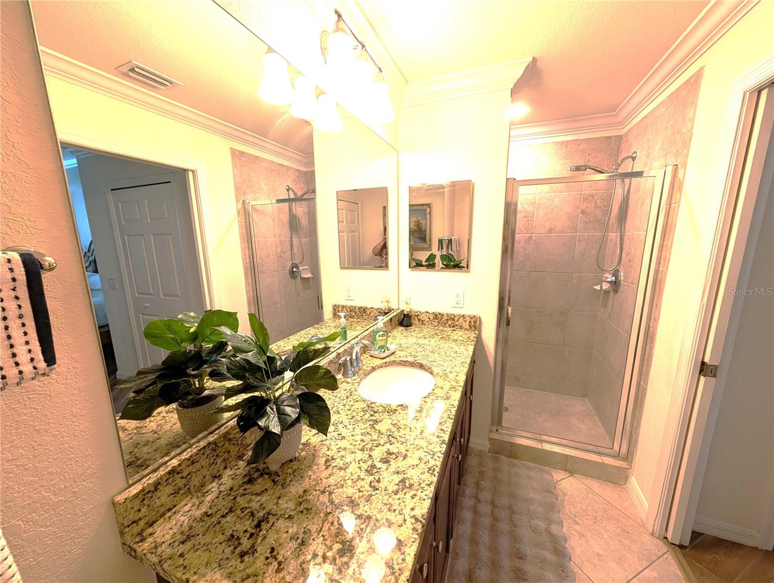 Image 27 of 47 For 16706 Vardon Terrace 208