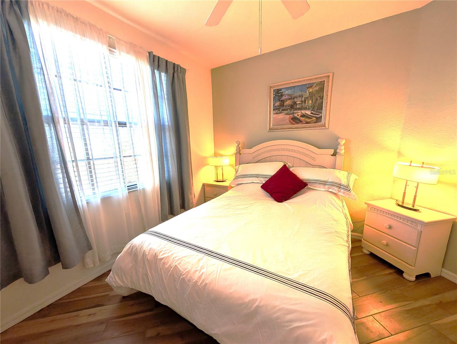 Image 30 of 47 For 16706 Vardon Terrace 208