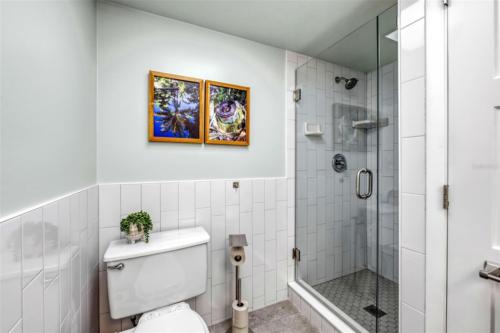 Image 28 of 55 For 101 Louella Lane 5