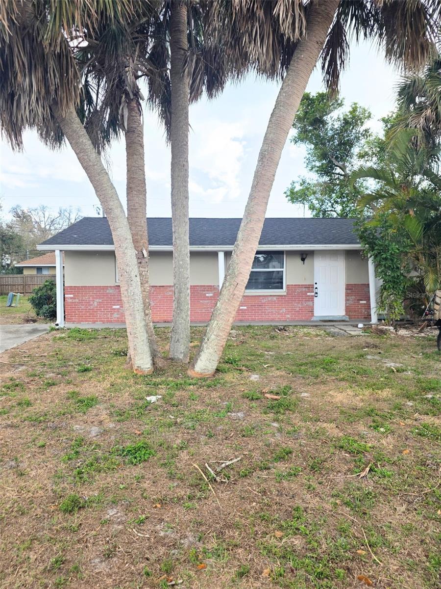 Details for 546 Briarwood Road, VENICE, FL 34293