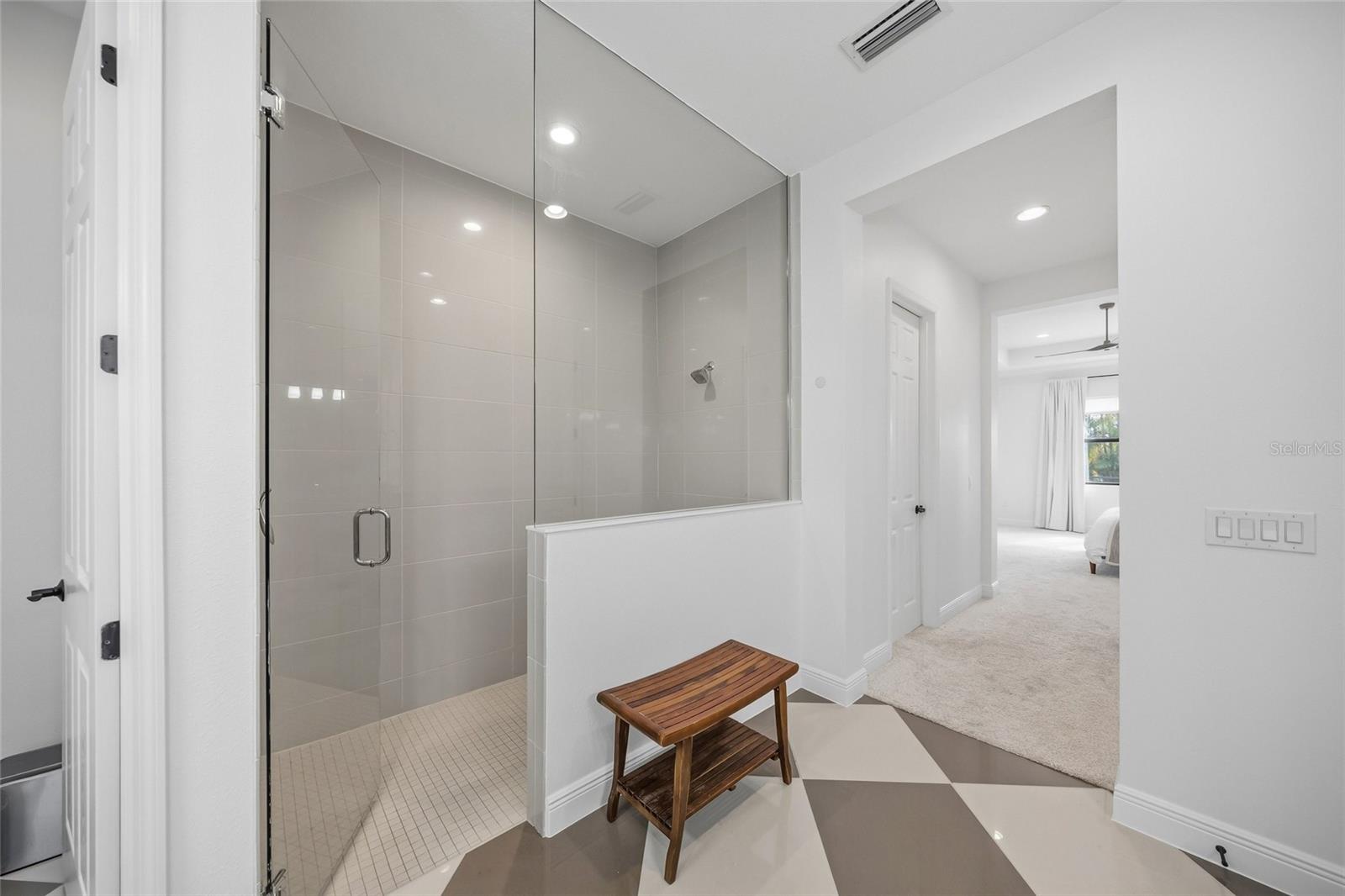 Image 23 of 46 For 7817 Passionflower Drive