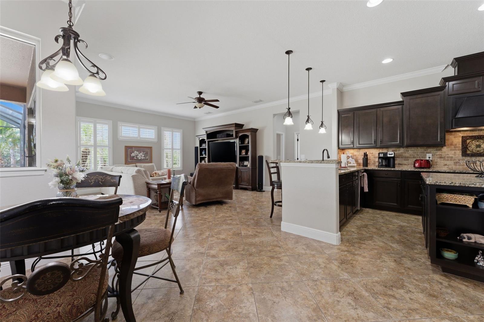 Image 11 of 77 For 112 170th Street E