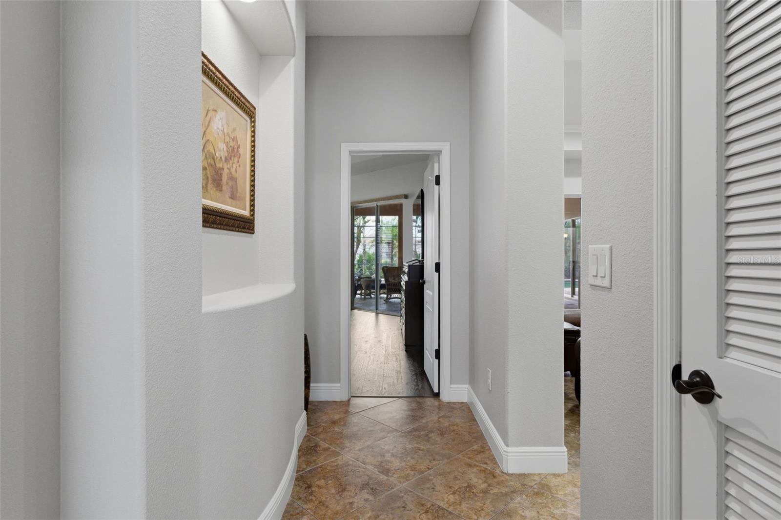 Image 19 of 77 For 112 170th Street E