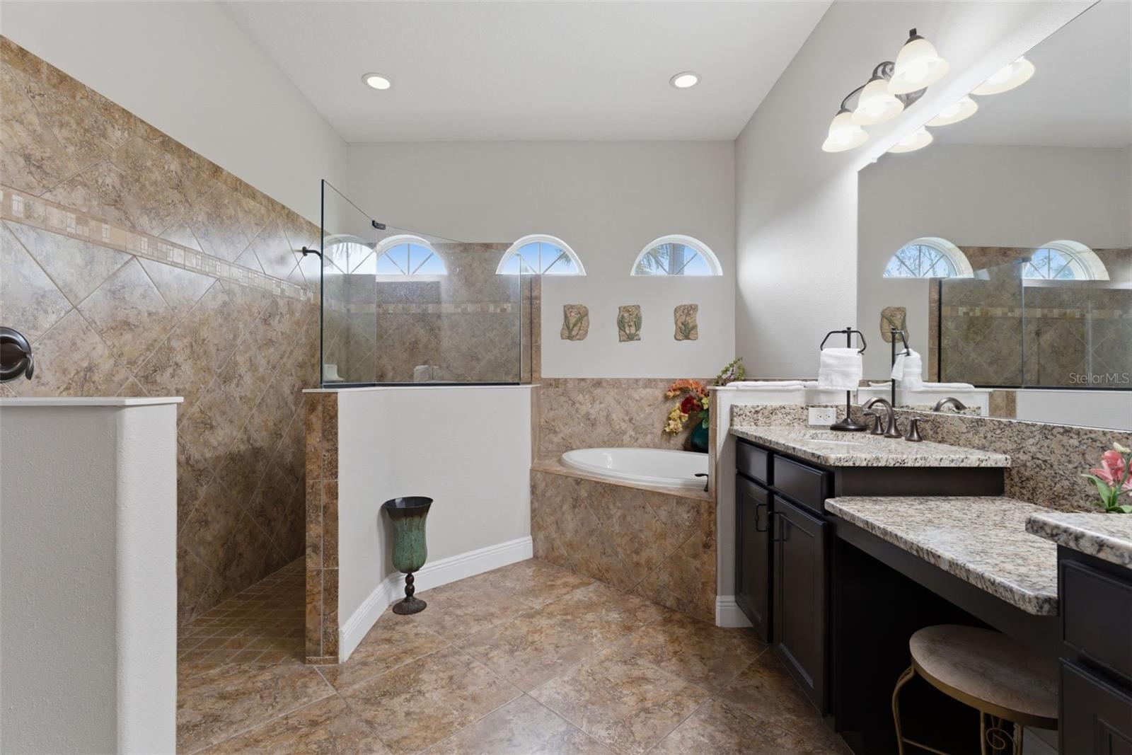 Image 25 of 77 For 112 170th Street E