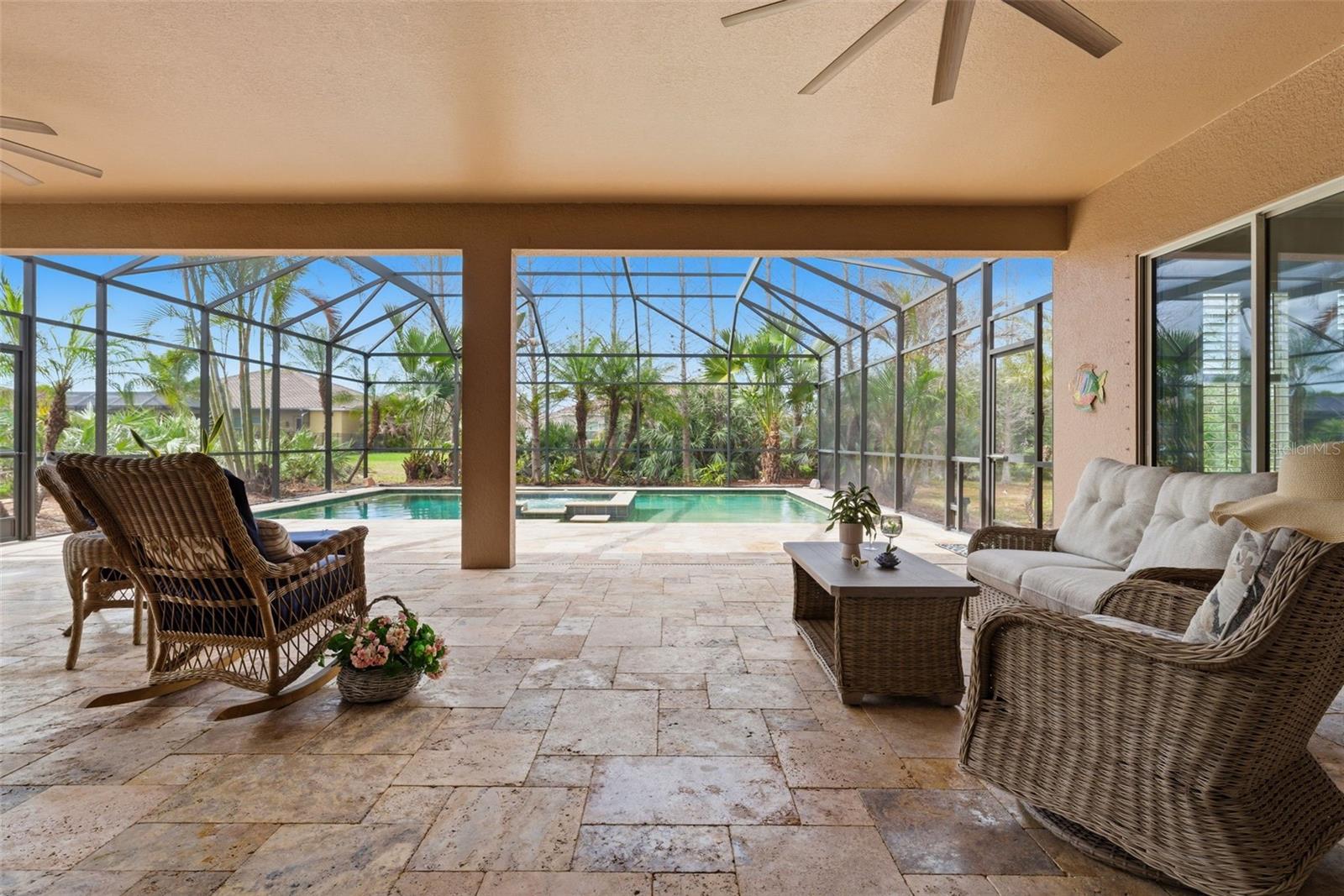 Image 46 of 77 For 112 170th Street E