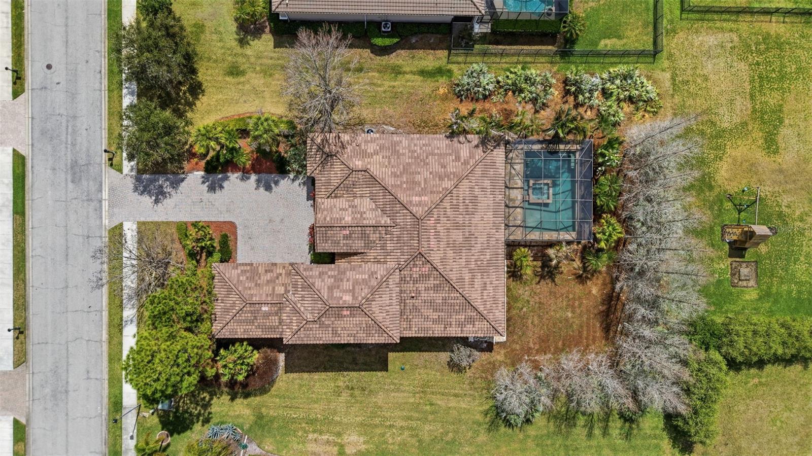 Image 51 of 77 For 112 170th Street E