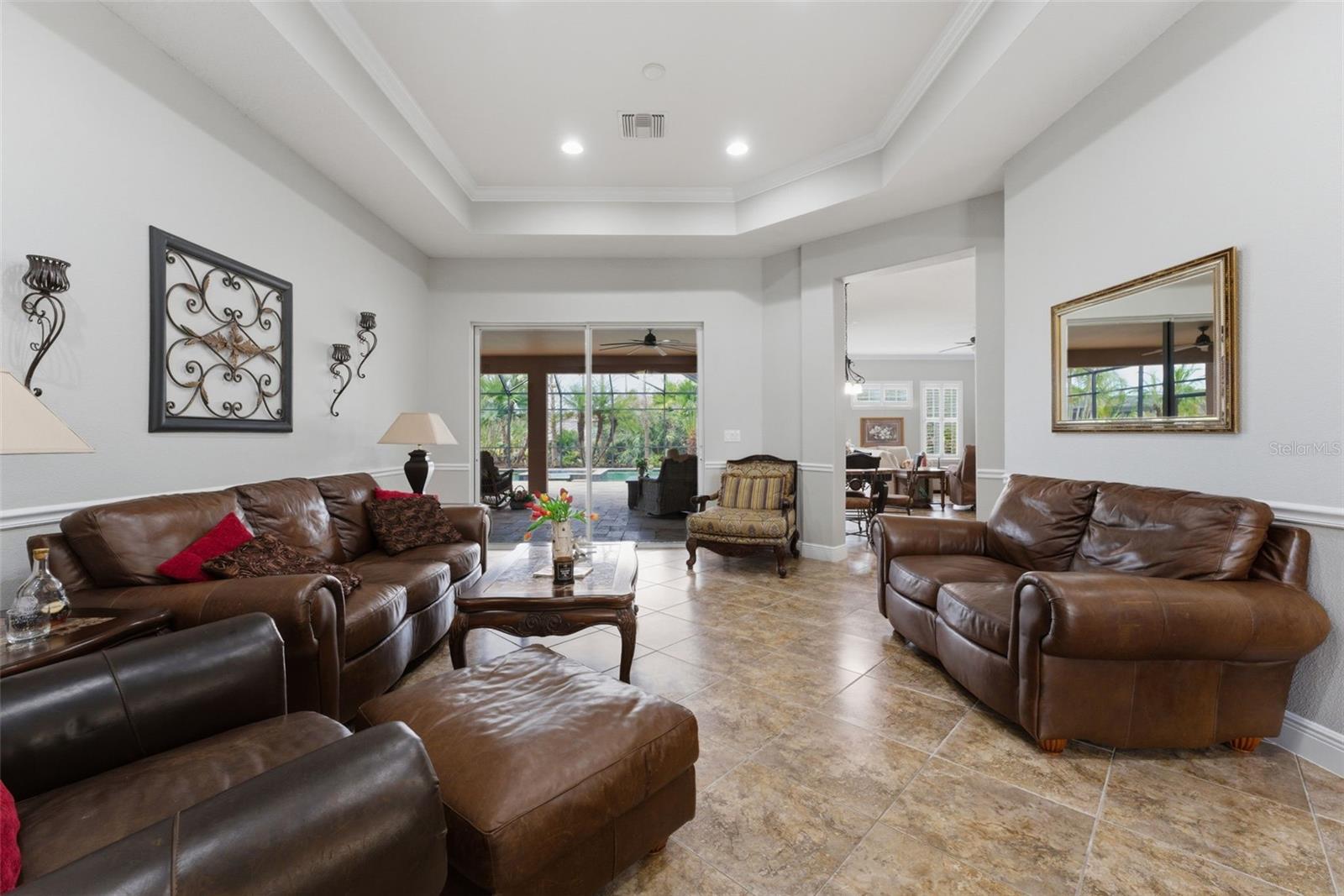 Image 7 of 77 For 112 170th Street E