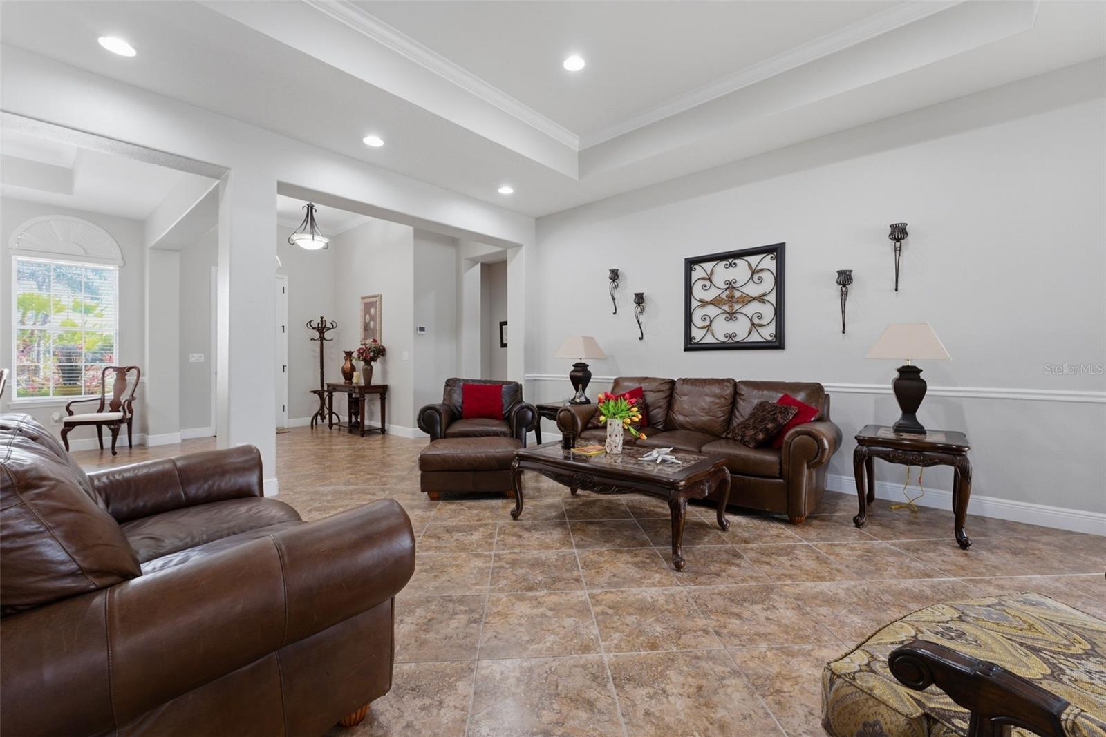 Image 9 of 77 For 112 170th Street E