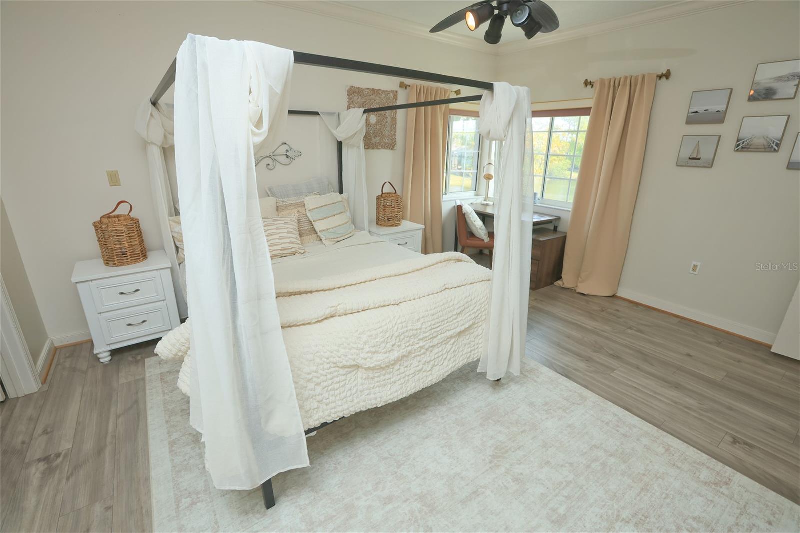 Image 12 of 22 For 3731 Sarasota Square Boulevard 101e