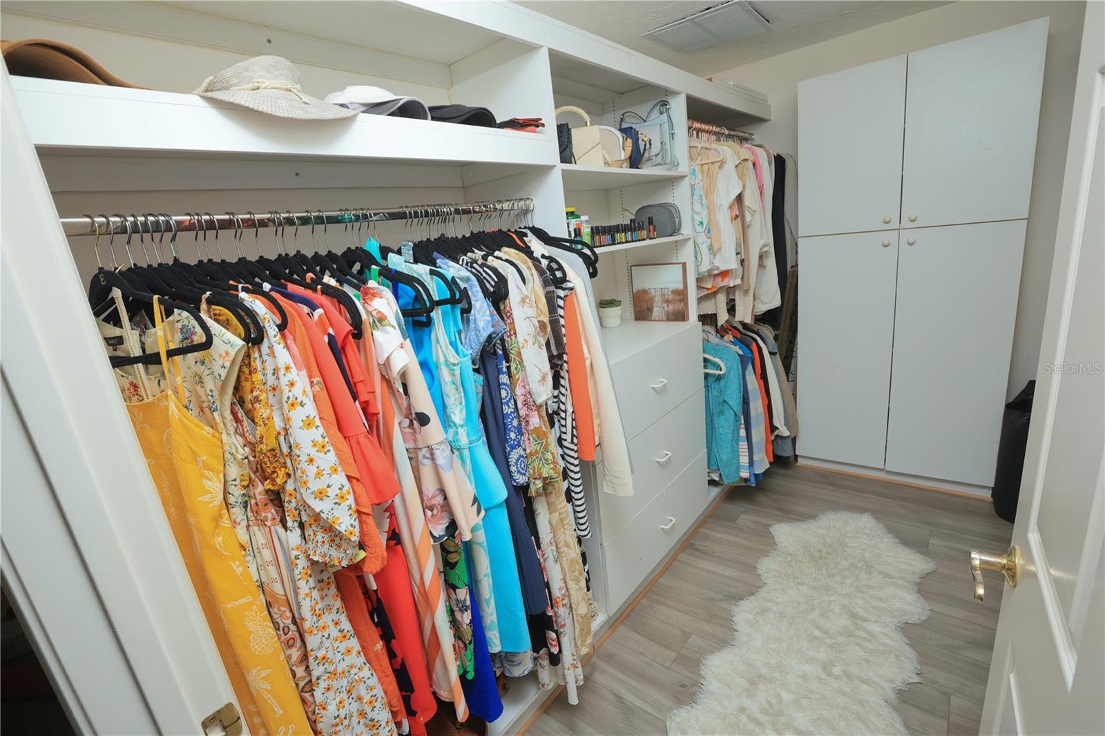 Image 14 of 22 For 3731 Sarasota Square Boulevard 101e