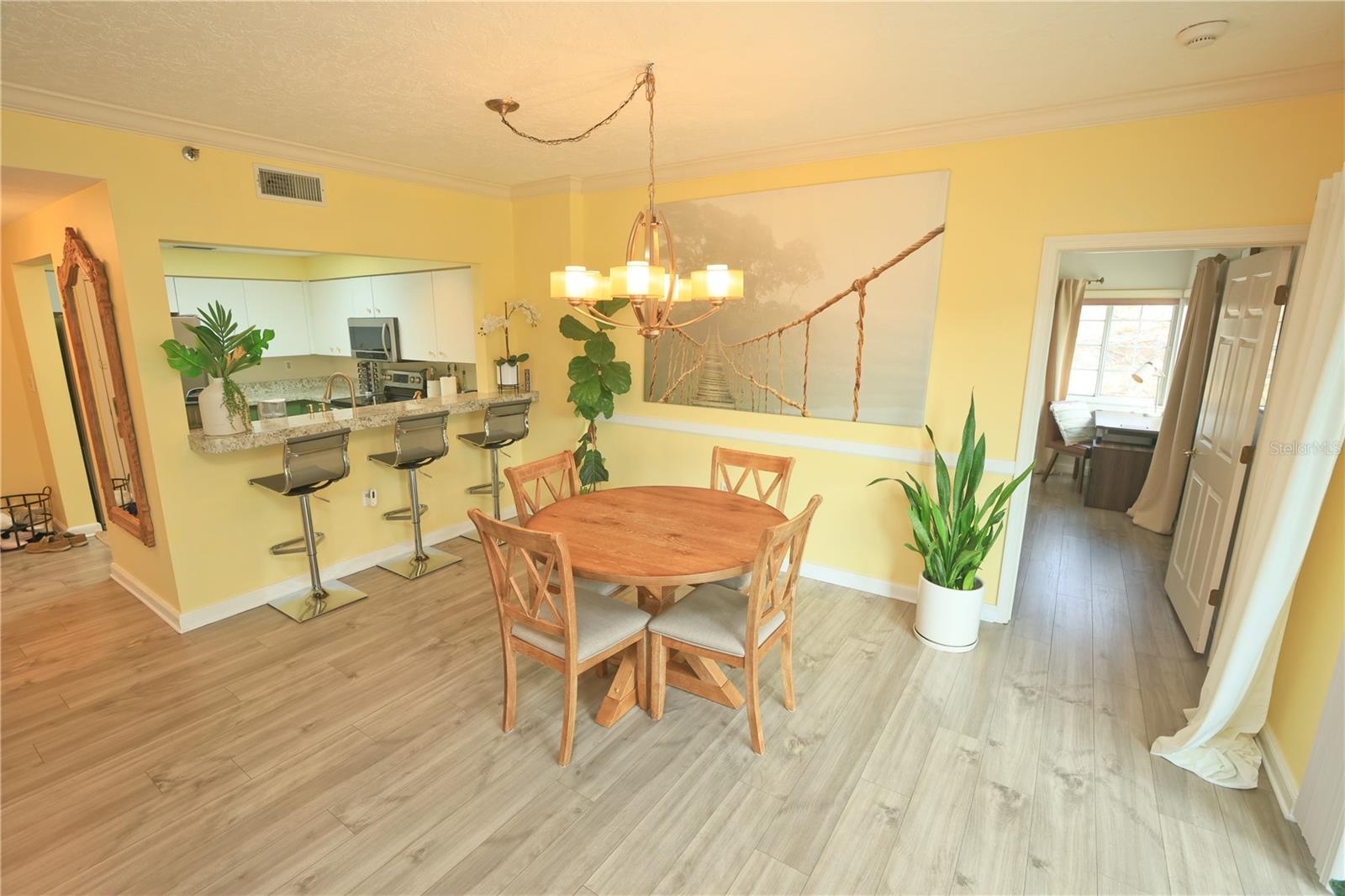 Image 7 of 22 For 3731 Sarasota Square Boulevard 101e