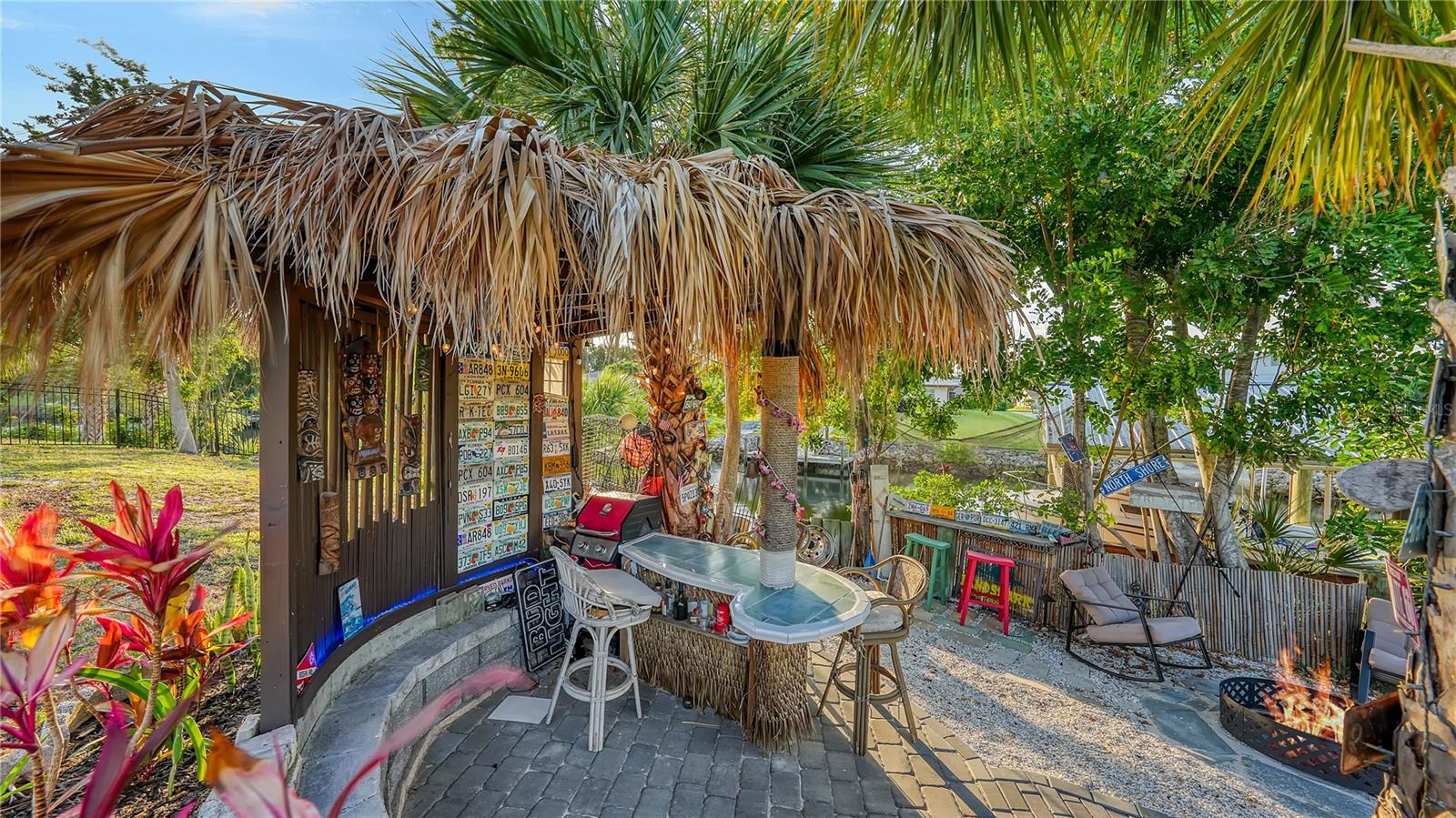 Listing photo id 42 for 5500 Merrimac Drive