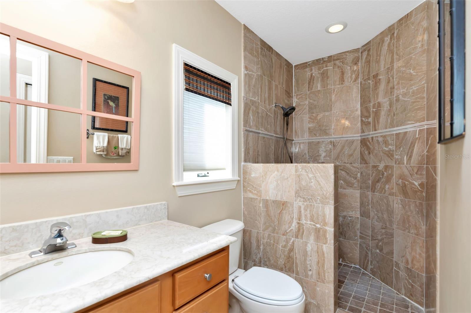 Image 25 of 90 For 1508 Bowlees Cove