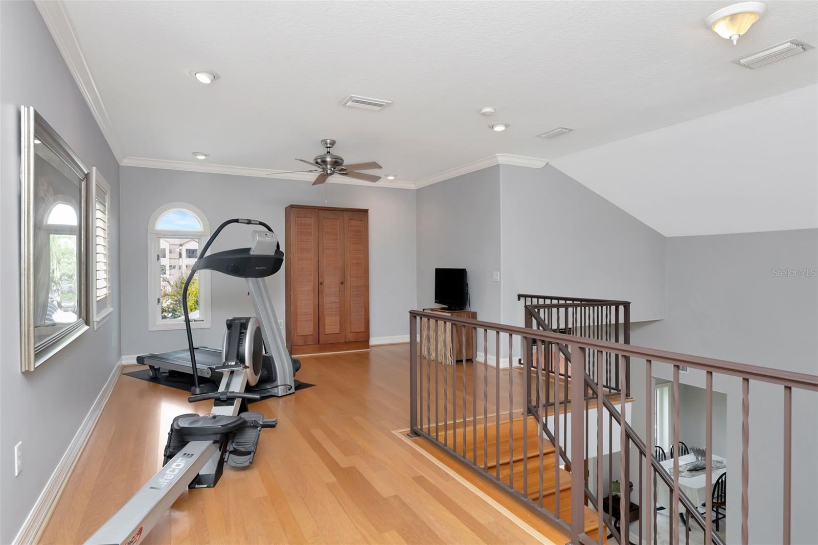 Image 40 of 90 For 1508 Bowlees Cove