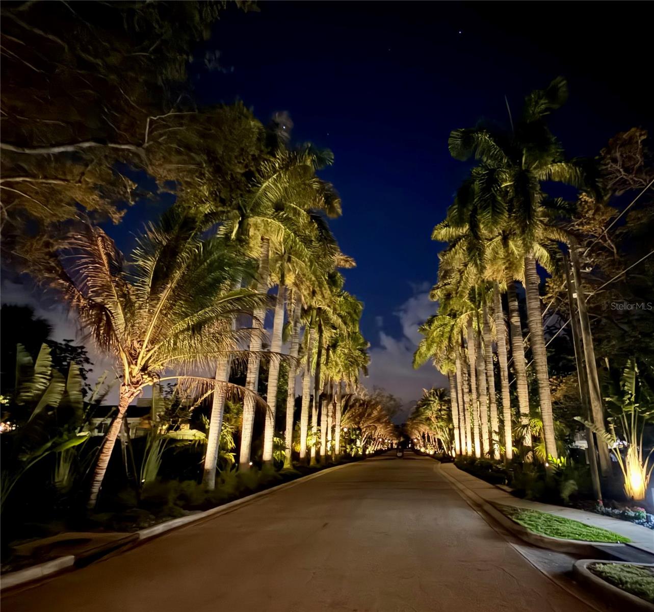 Image 55 of 90 For 1508 Bowlees Cove