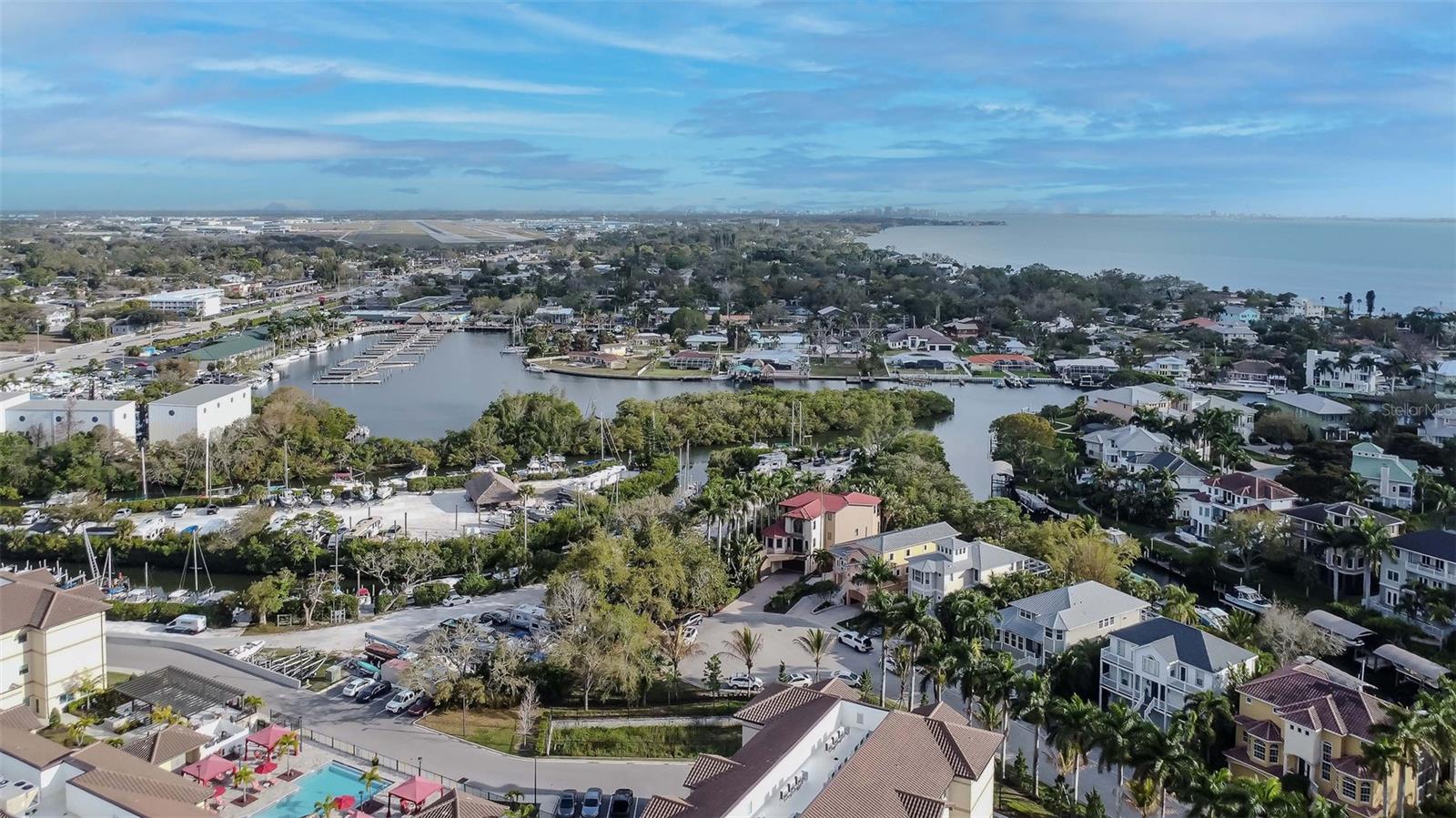 Image 66 of 90 For 1508 Bowlees Cove