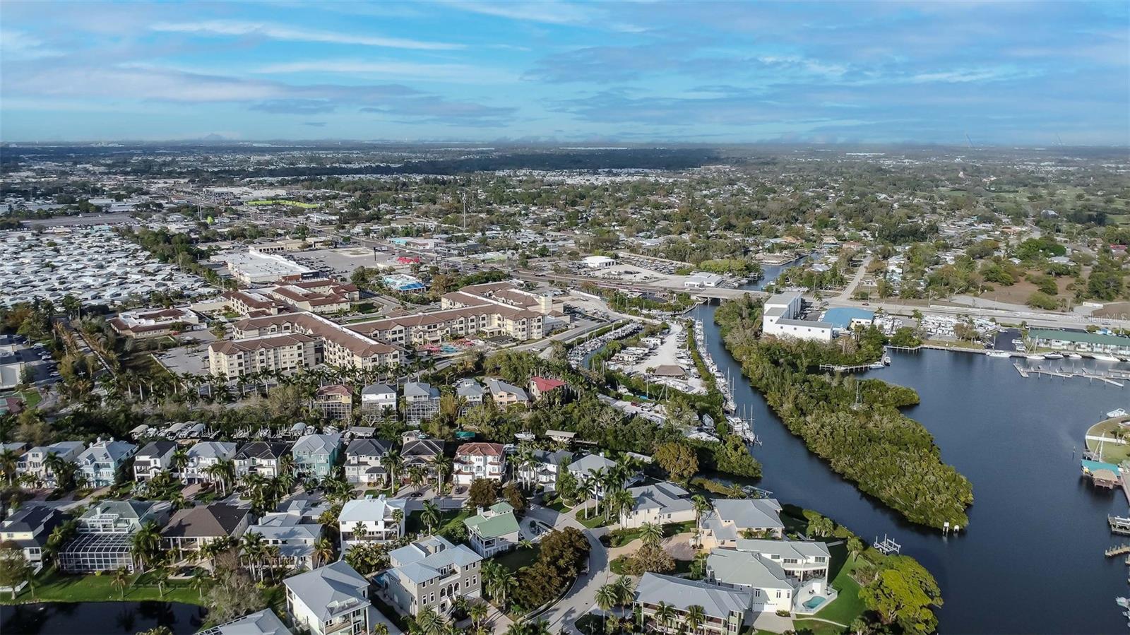 Image 67 of 90 For 1508 Bowlees Cove