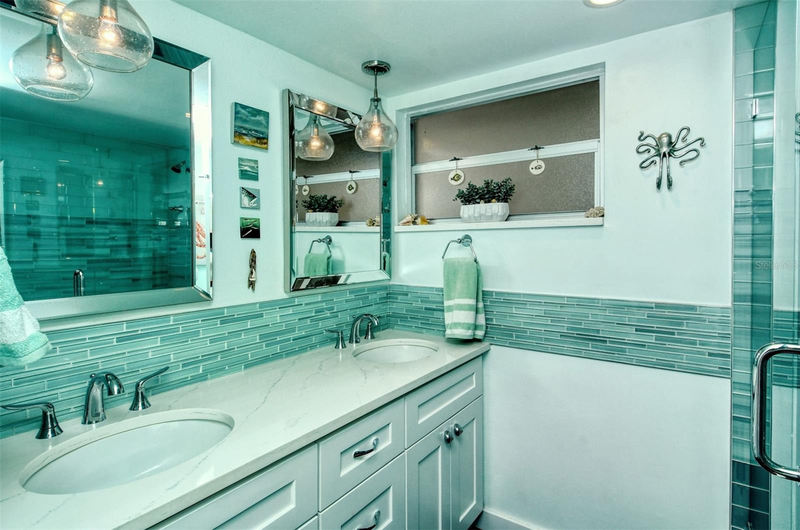 Image 13 of 63 For 4440 Exeter Drive 301