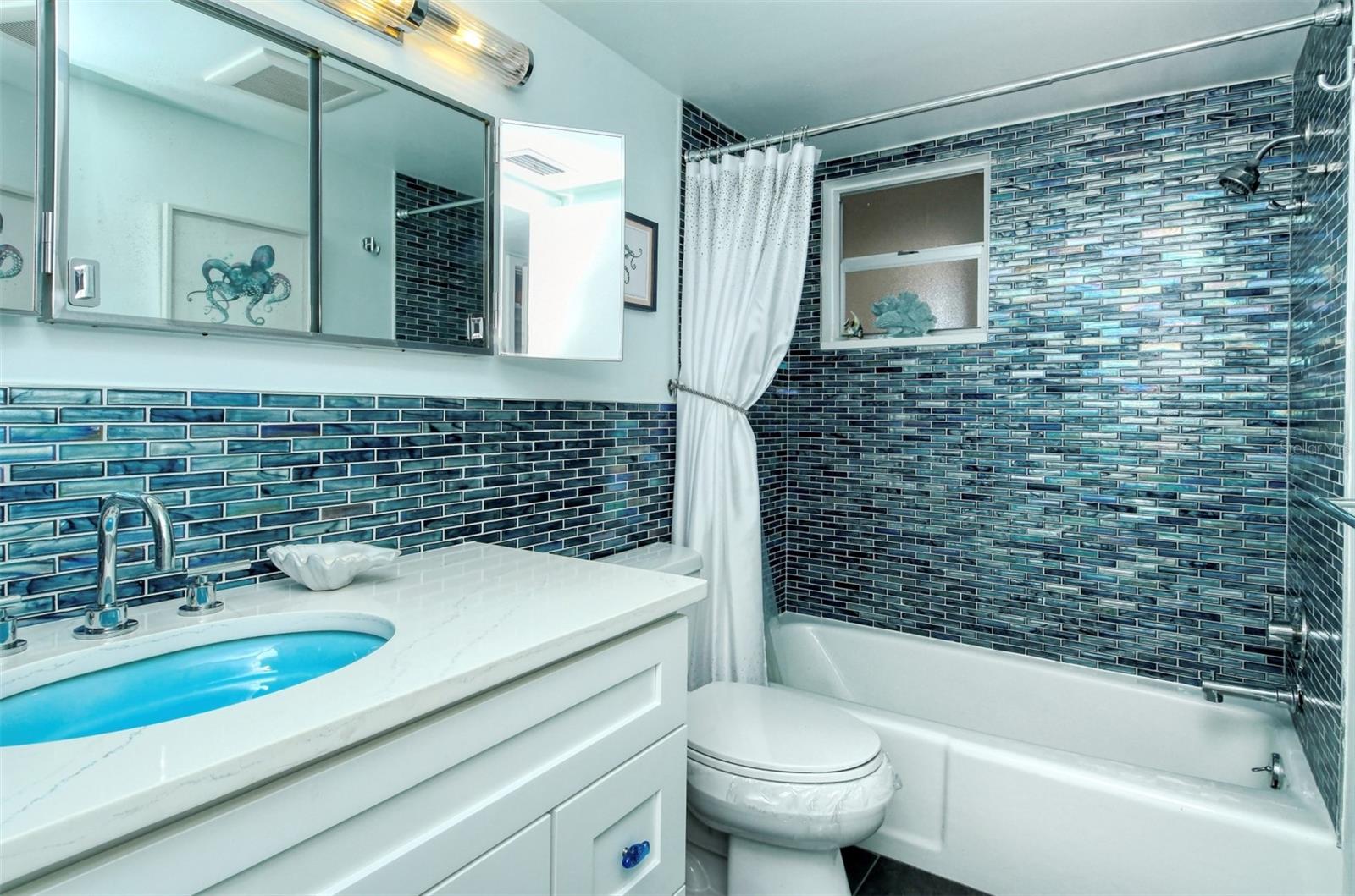 Image 16 of 63 For 4440 Exeter Drive 301