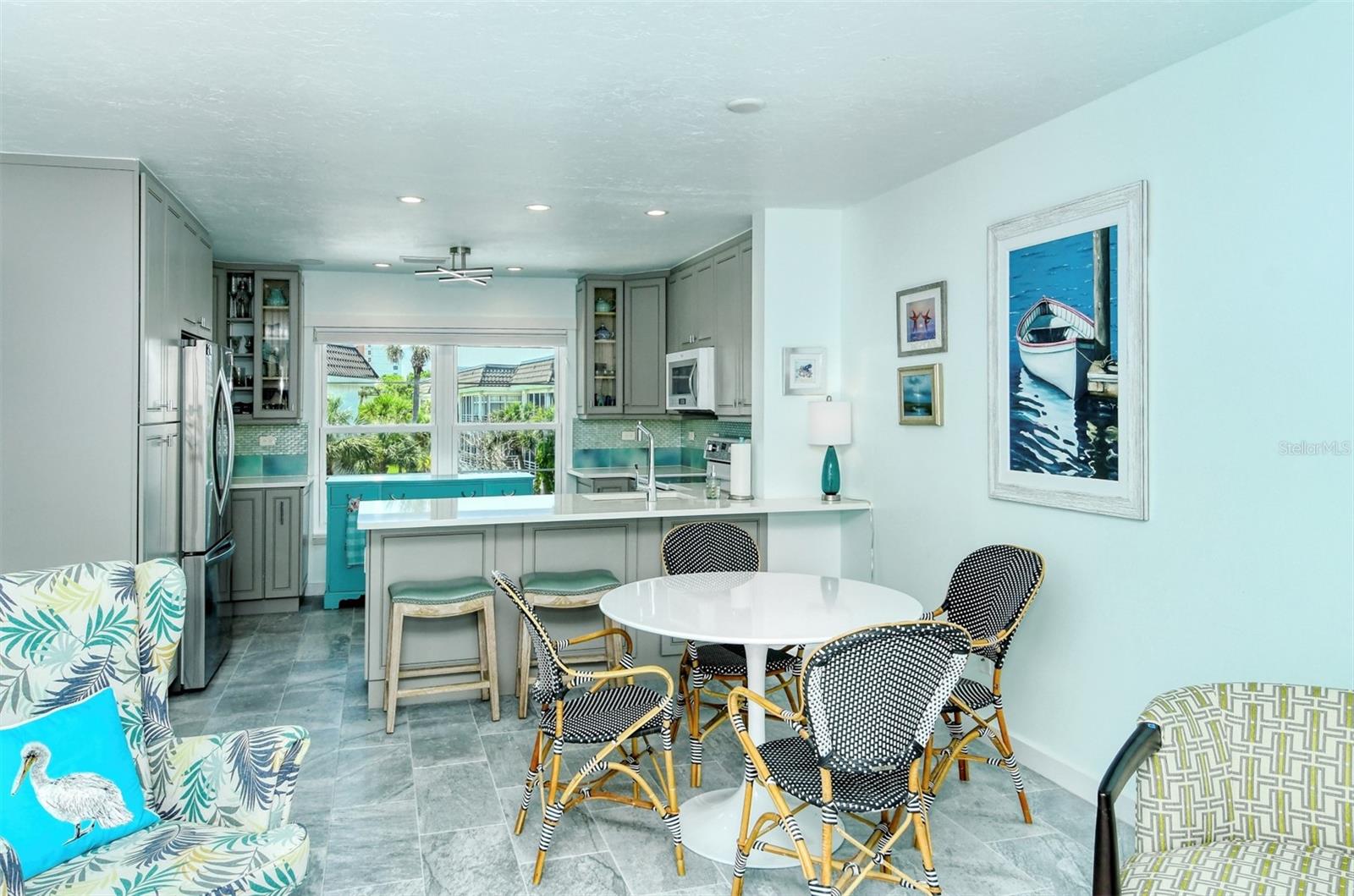 Image 8 of 63 For 4440 Exeter Drive 301