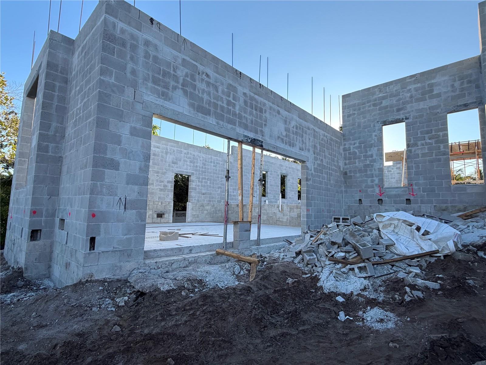 Image 26 of 38 For 3441 Gulfmead Drive