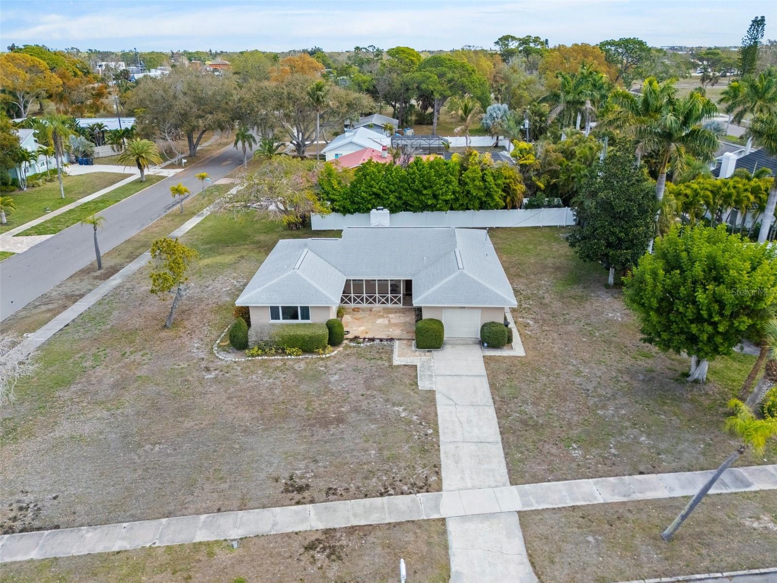 Image 30 of 38 For 7549 Westmoreland Drive