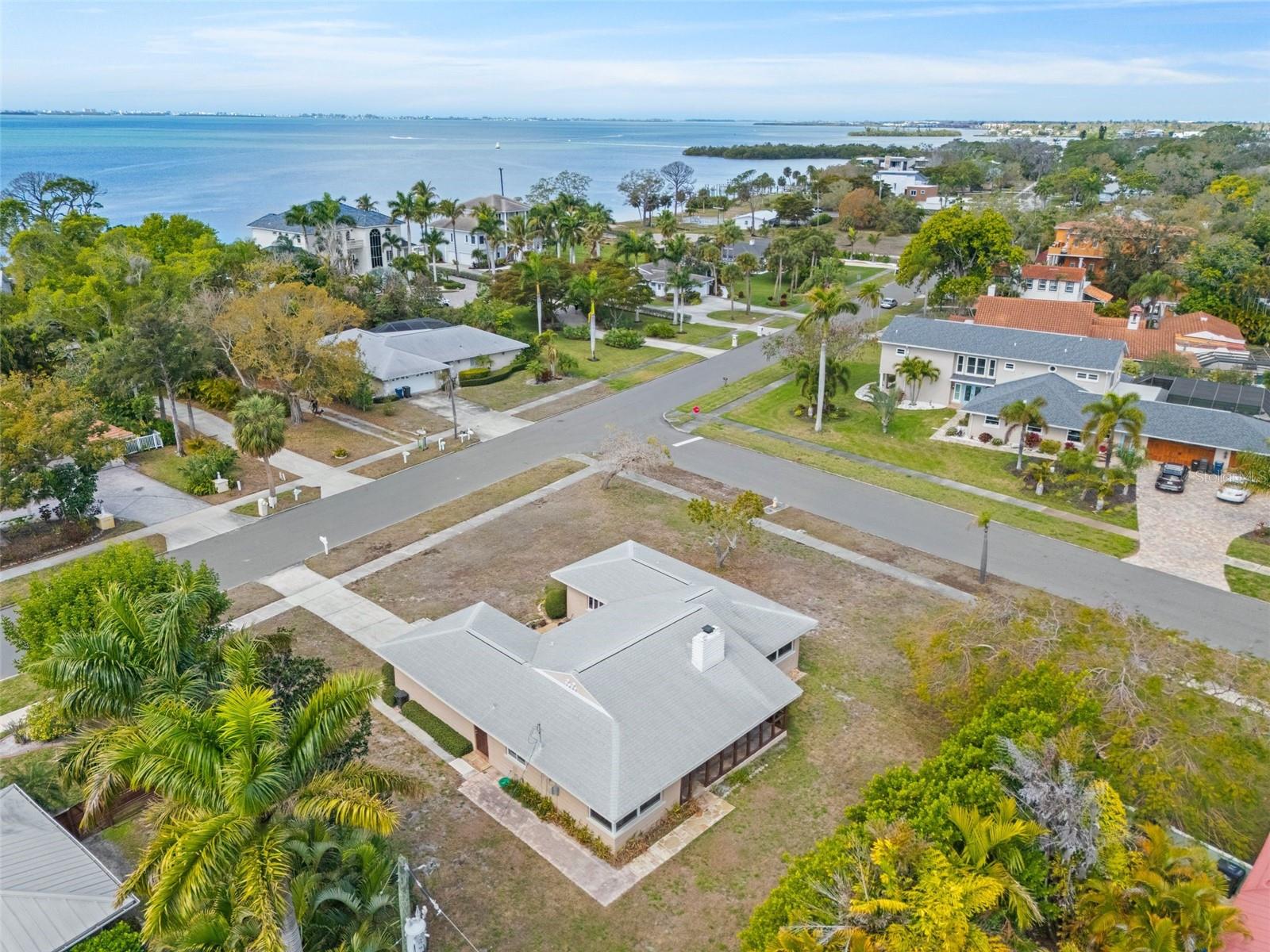 Image 35 of 38 For 7549 Westmoreland Drive