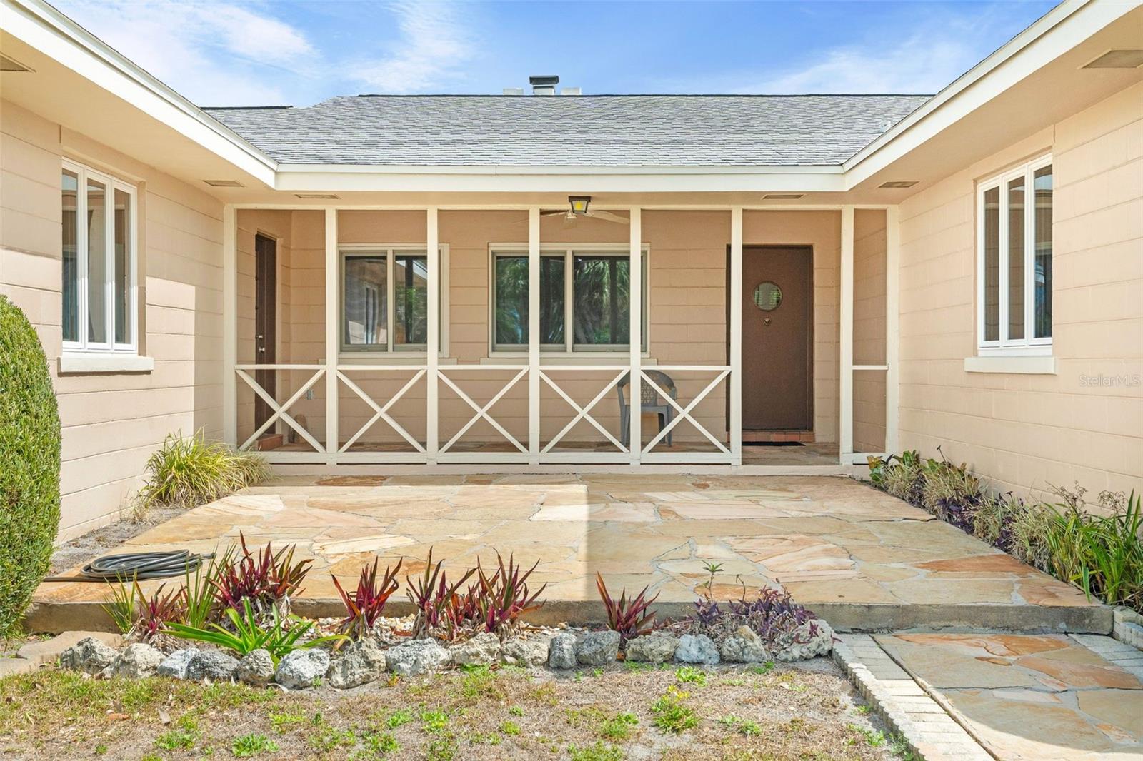 Image 6 of 38 For 7549 Westmoreland Drive