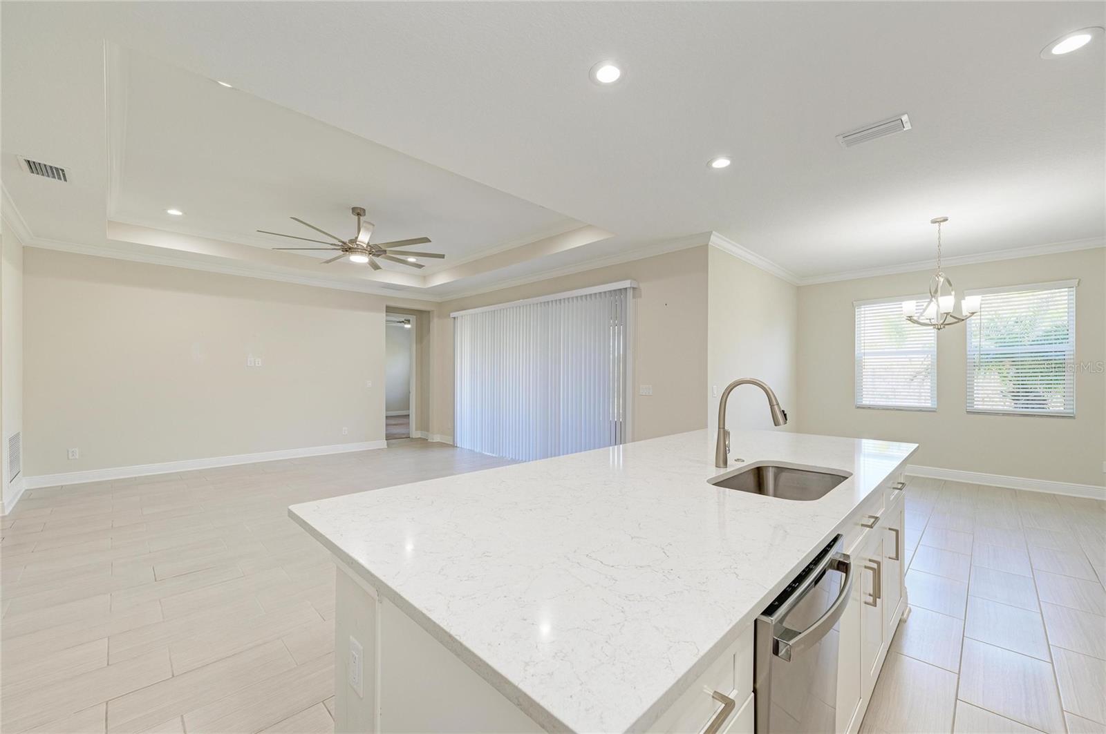 Image 18 of 57 For 1008 Fernleaf Run