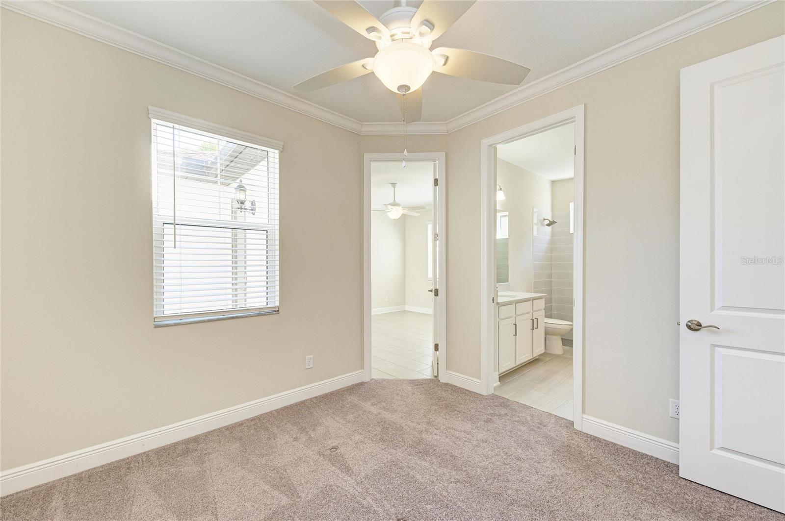 Image 46 of 57 For 1008 Fernleaf Run