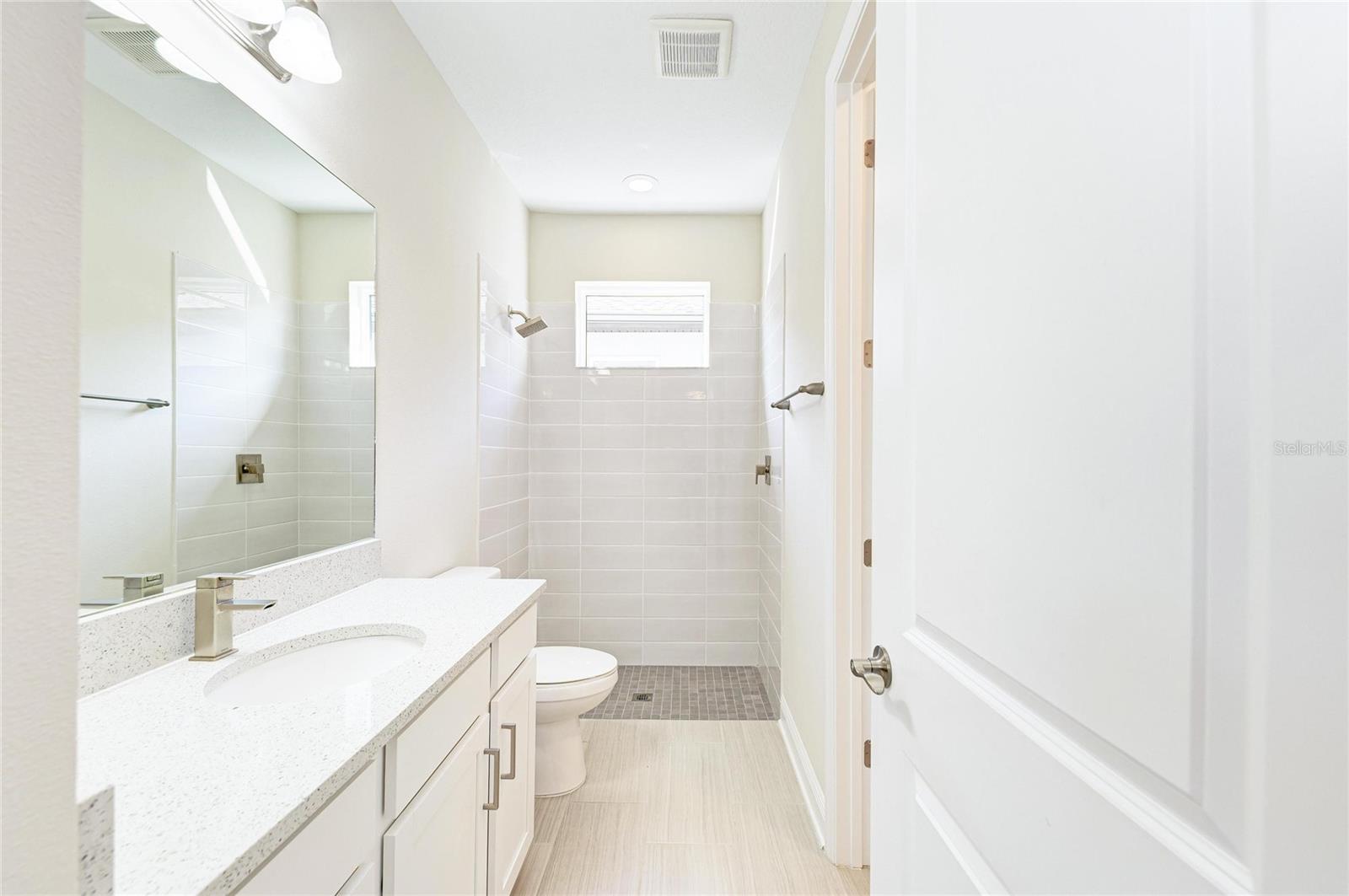 Image 48 of 57 For 1008 Fernleaf Run