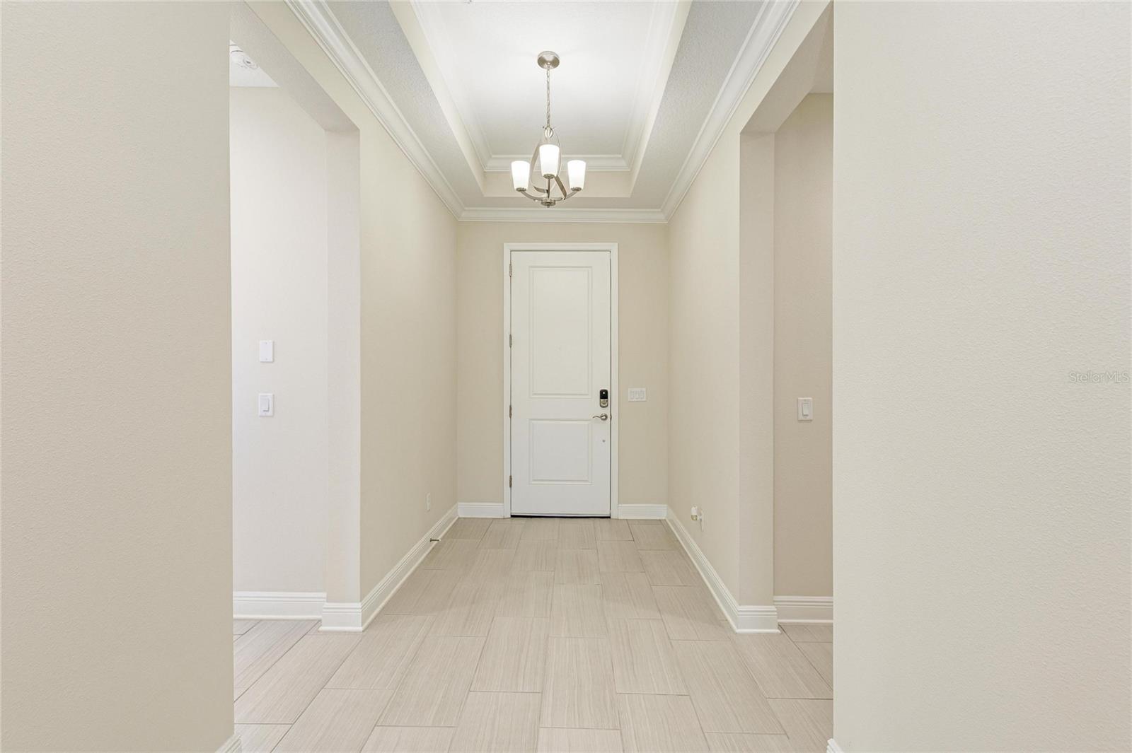 Image 7 of 57 For 1008 Fernleaf Run