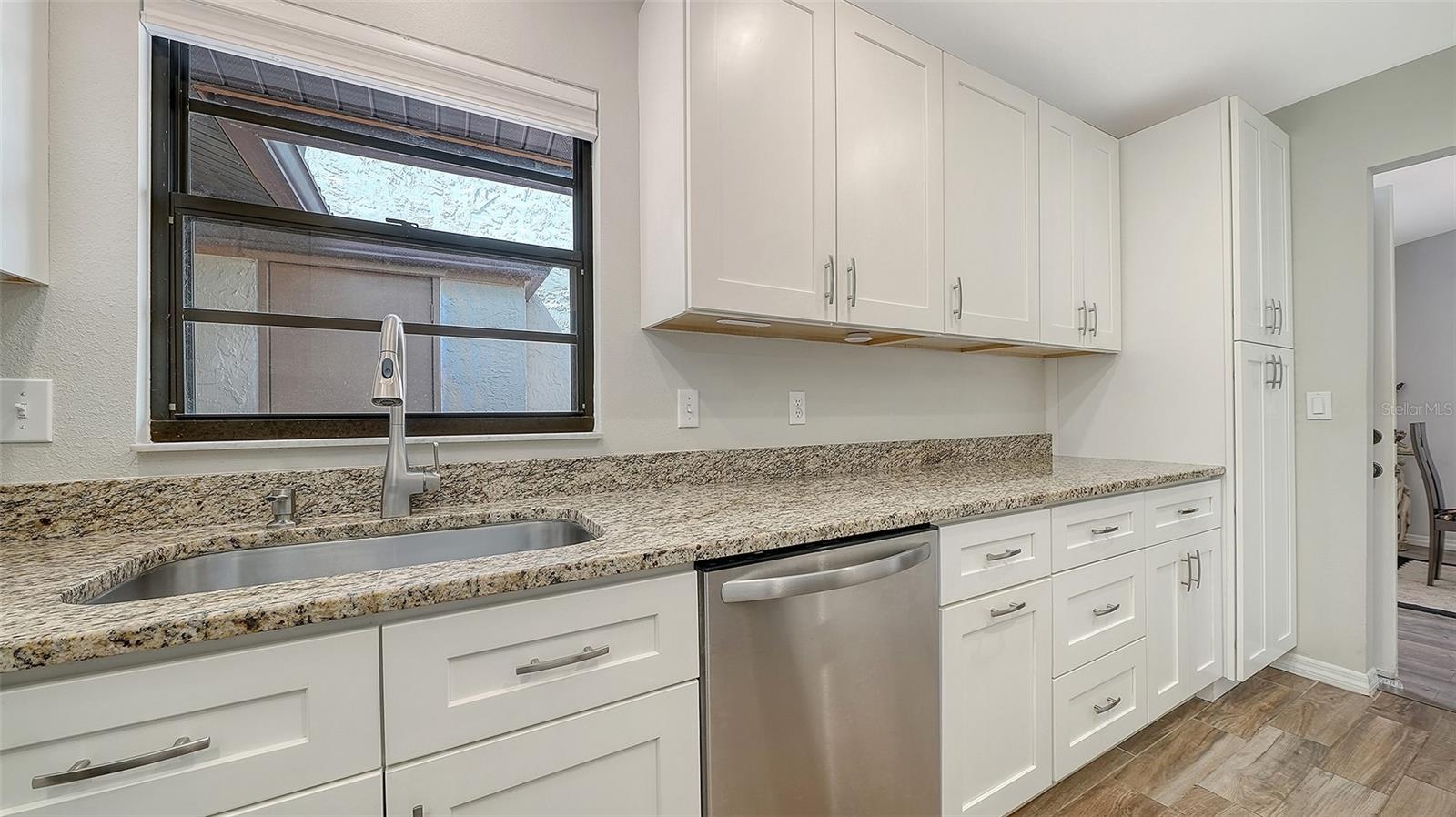 Image 13 of 38 For 4750 Marsh Field Road 1