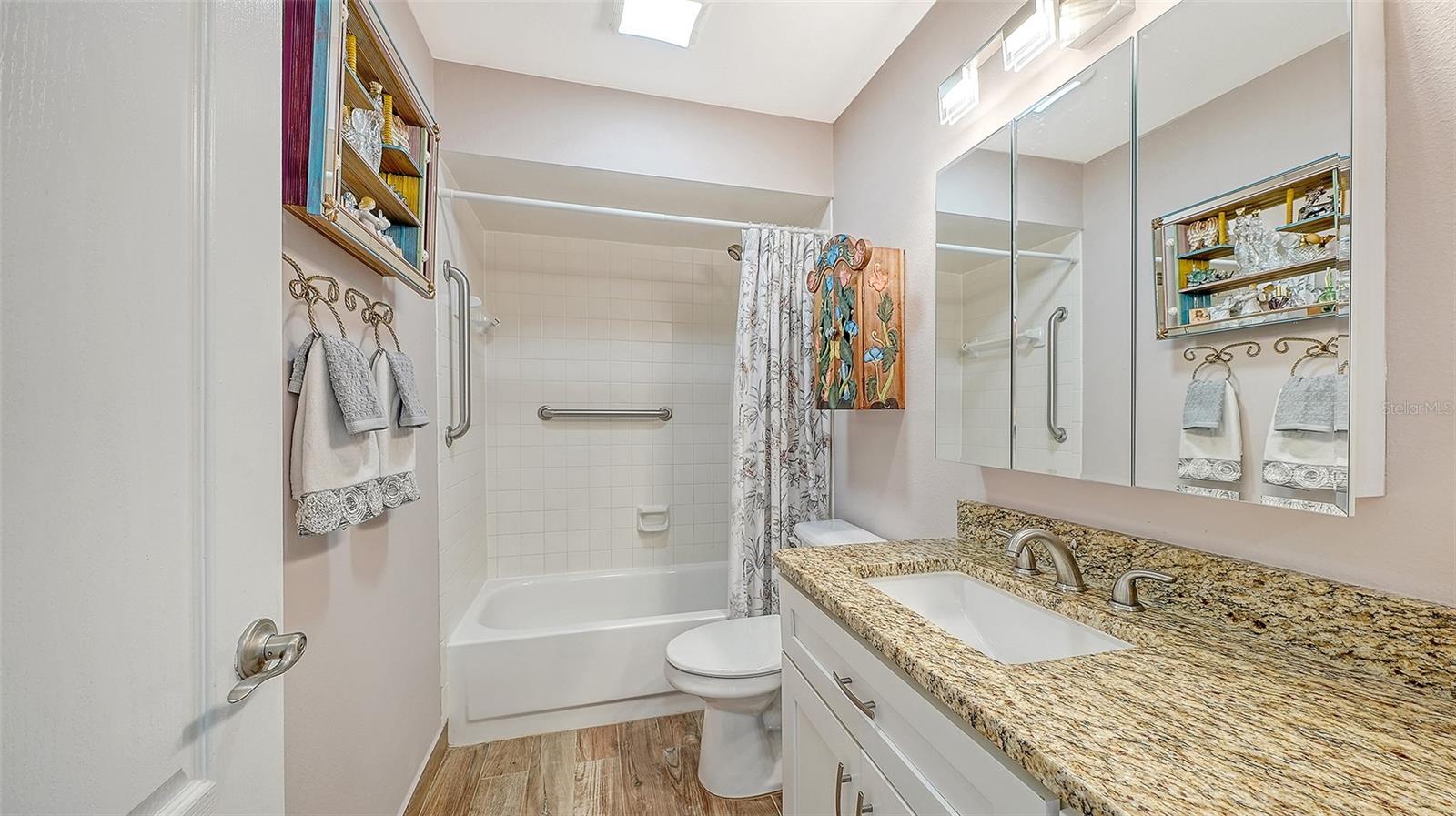 Image 16 of 38 For 4750 Marsh Field Road 1