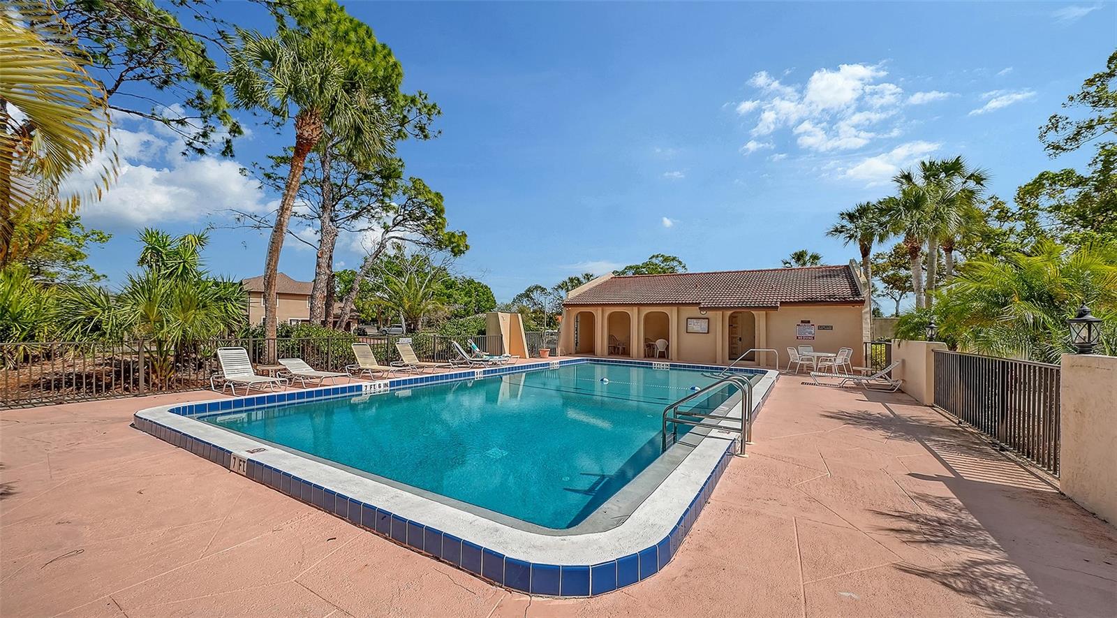 Image 21 of 38 For 4750 Marsh Field Road 1