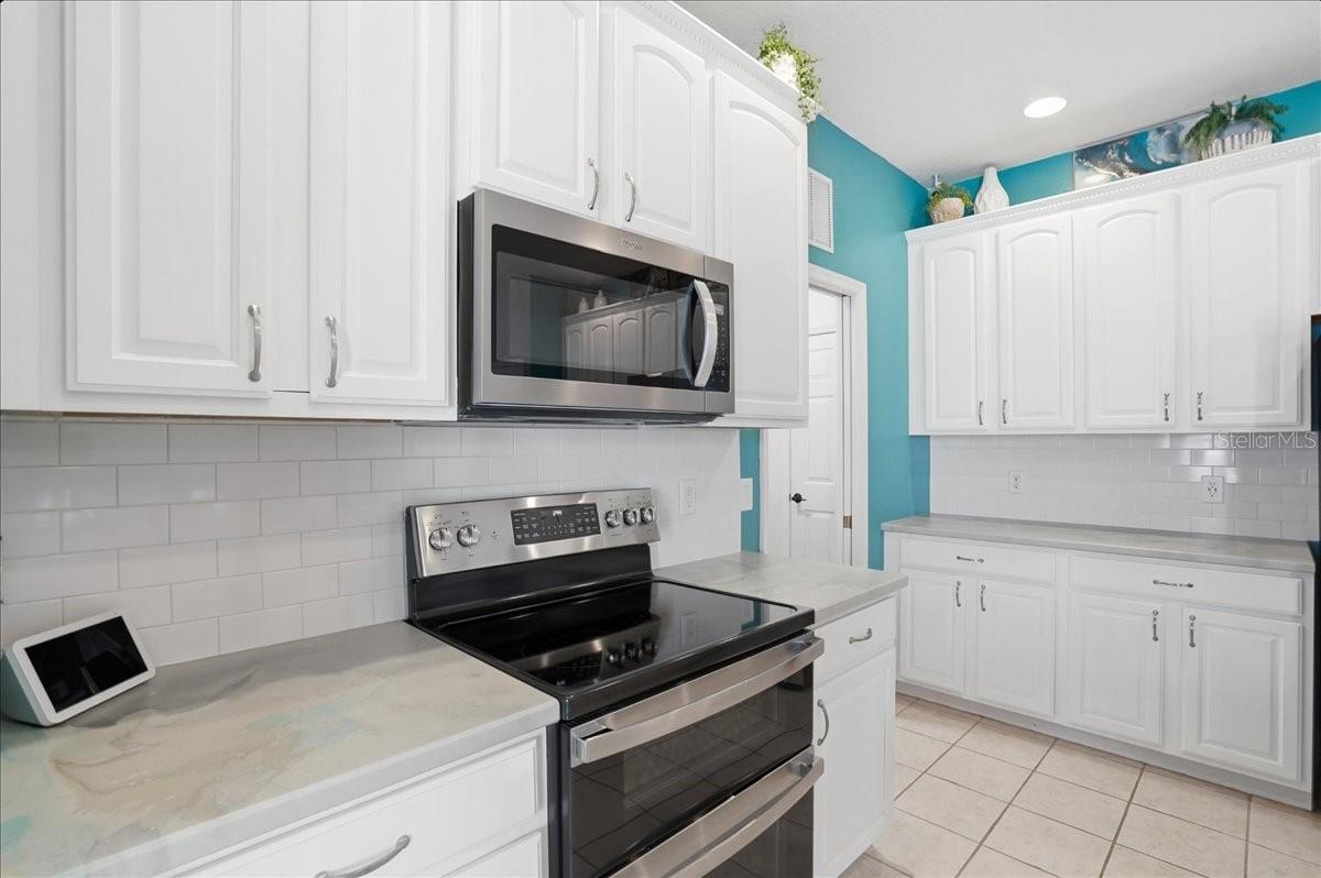 Image 17 of 68 For 11547 Walden Loop