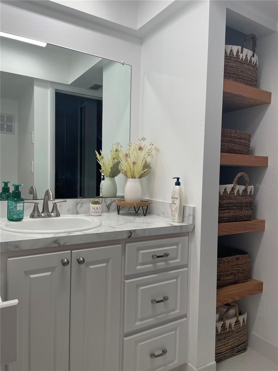 Image 13 of 28 For 3850 13th Avenue N 212