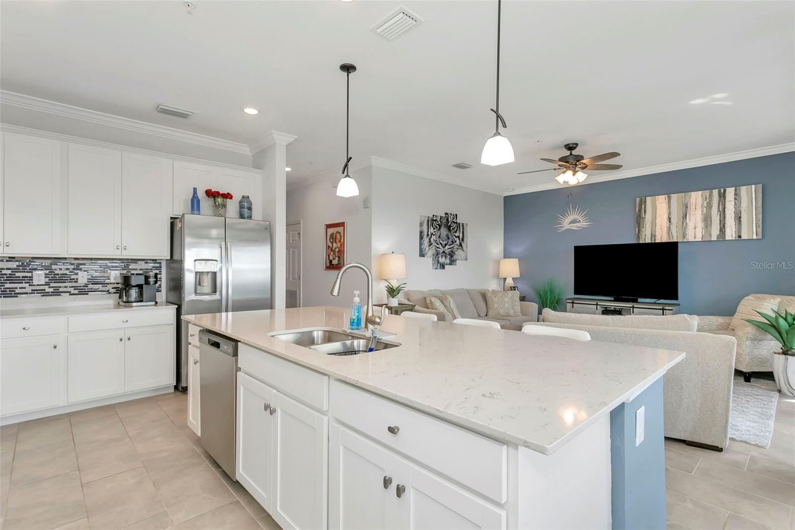 Image 11 of 48 For 18028 Gawthrop Drive 402