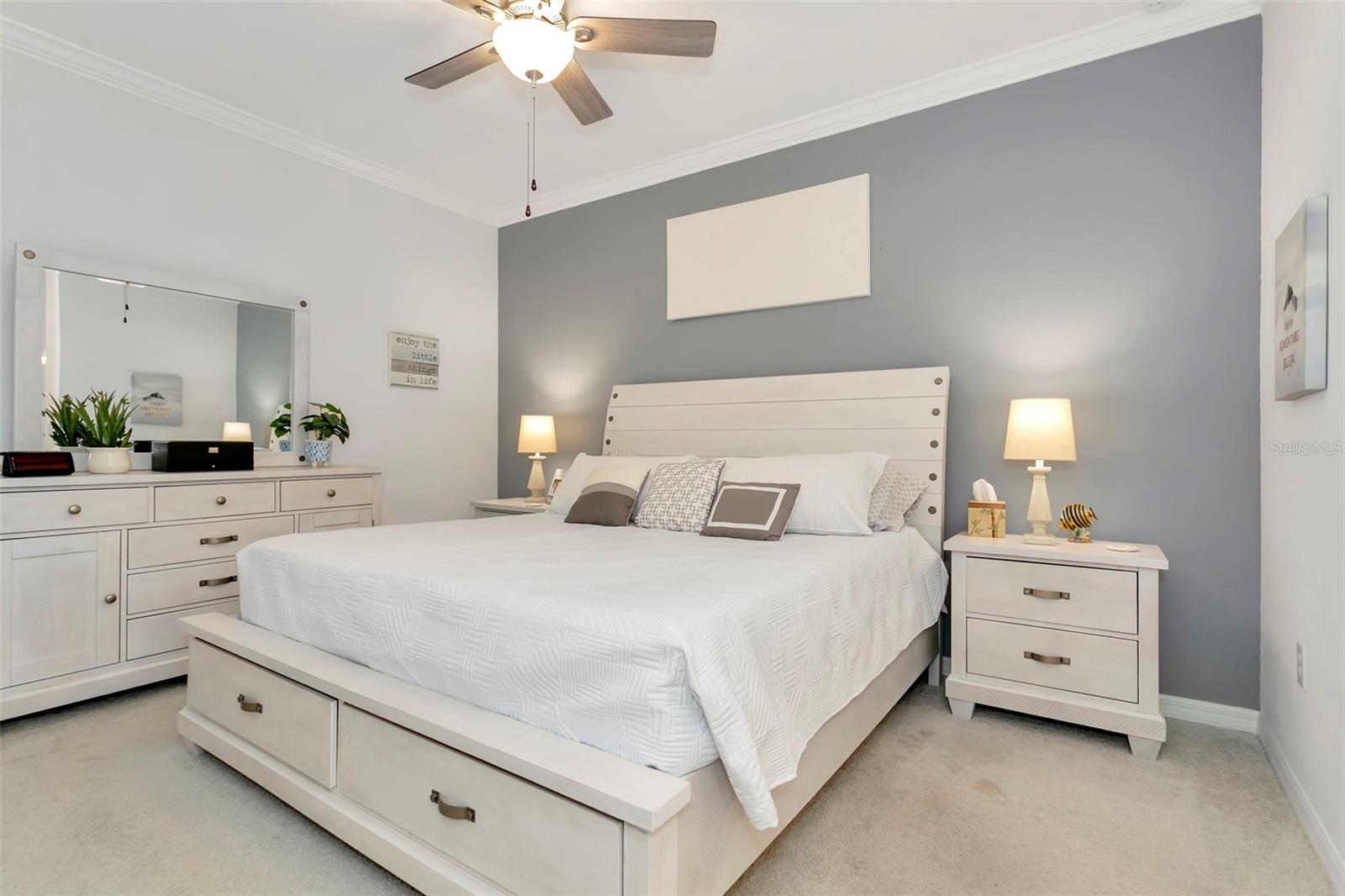 Image 20 of 48 For 18028 Gawthrop Drive 402