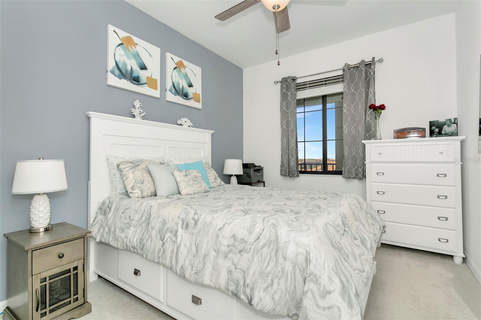 Image 22 of 48 For 18028 Gawthrop Drive 402