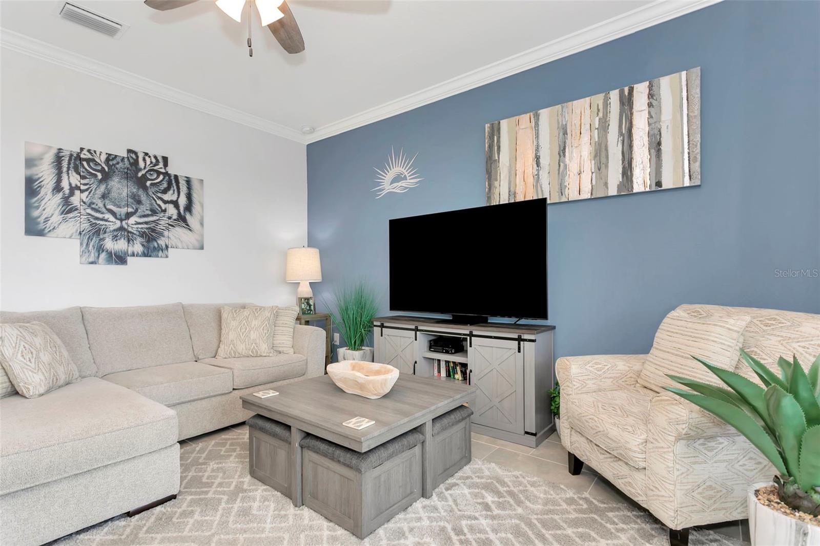 Image 6 of 48 For 18028 Gawthrop Drive 402