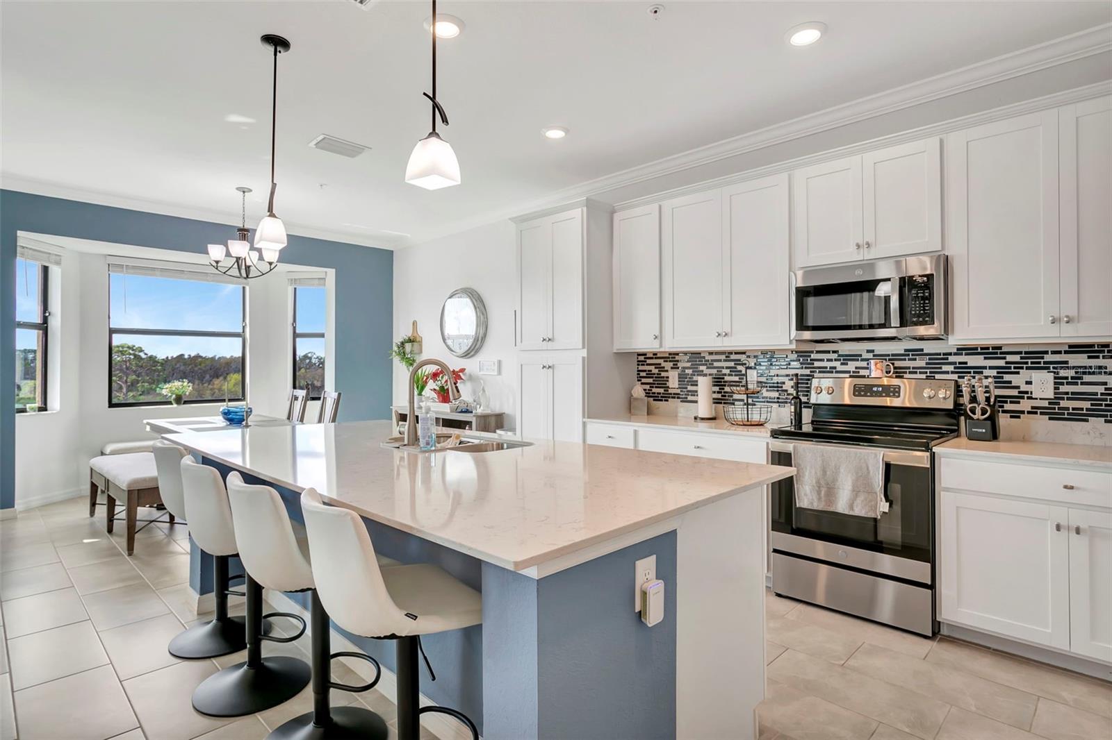 Image 8 of 48 For 18028 Gawthrop Drive 402